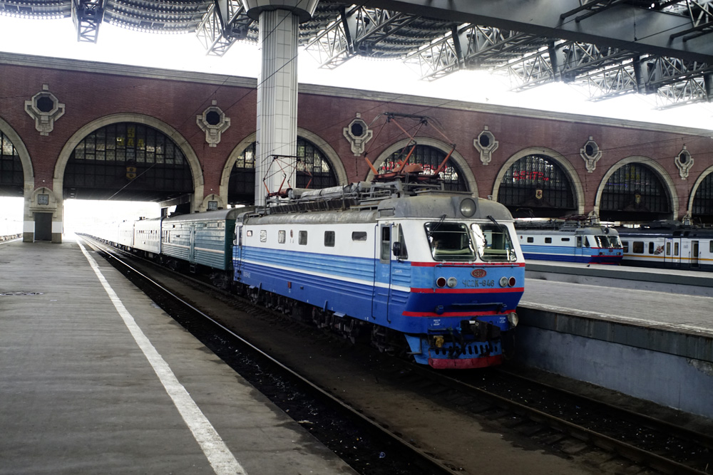 moscow-train-station